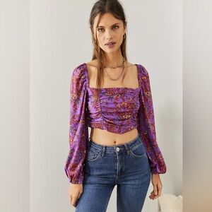 Urban Outfitters Bambi Floral Ruched Front Crop Top Large Like New